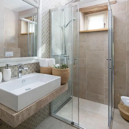 Villa Beautiful Nevia With Private Pool