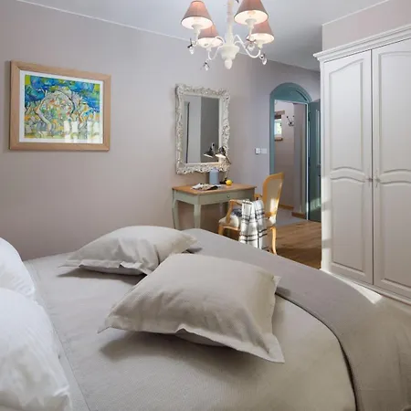 Villa Beautiful Nevia With Private Pool